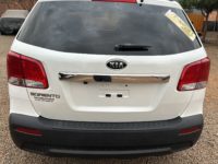 KIA SORENTO 2011 - 5