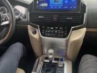 TOYOTA LAND CRRUISER 2011 SUSTOM GR 2023 - 3